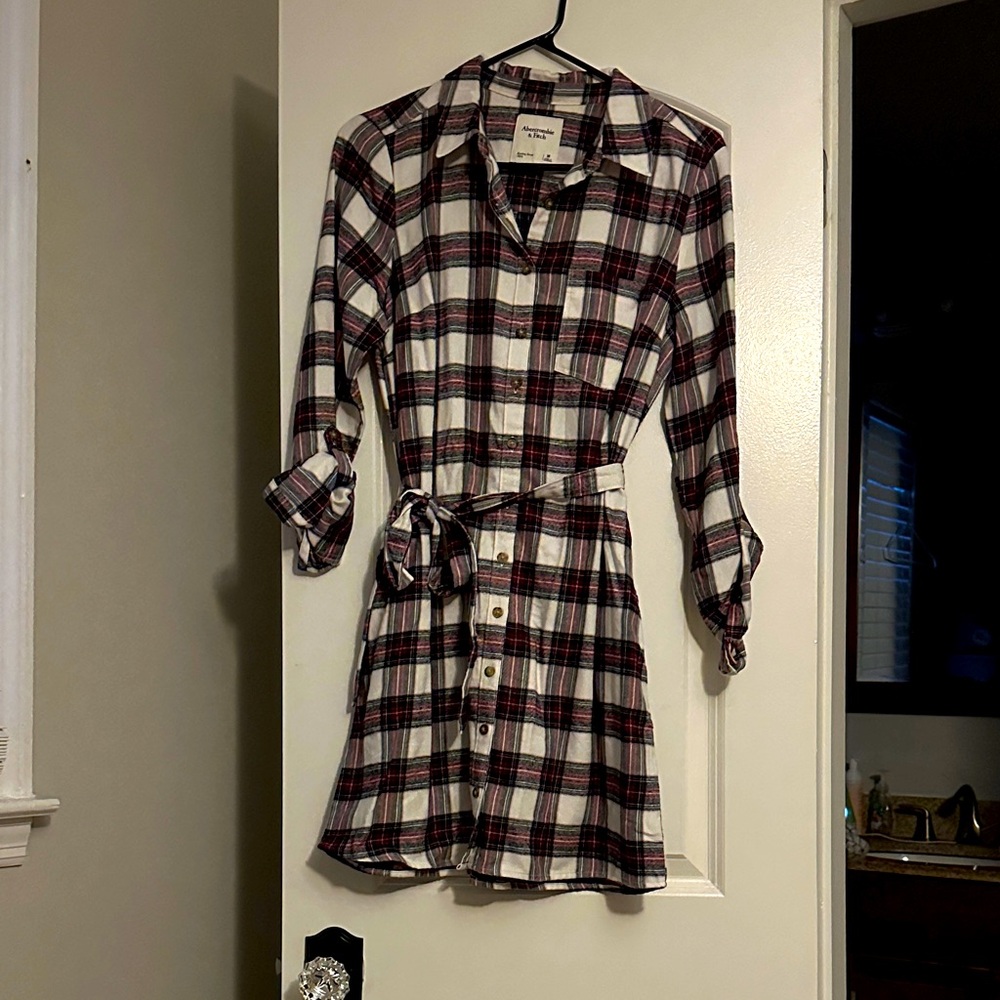 Abercrombie & Fitch Red and White Plaid Long Sleeve Dress